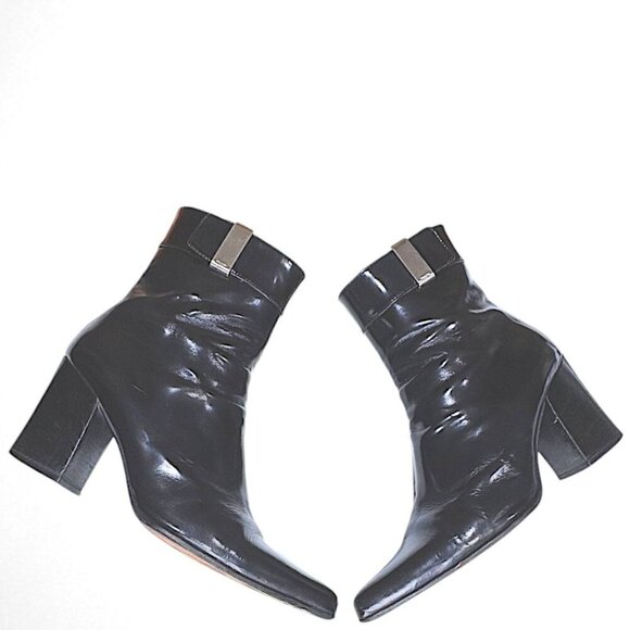 Prada Women's Pointed Toe Black Leather Booties Size 38.5 (8.5) - Picture 1 of 15